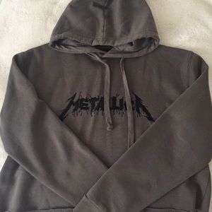 Metallica crop hoodie